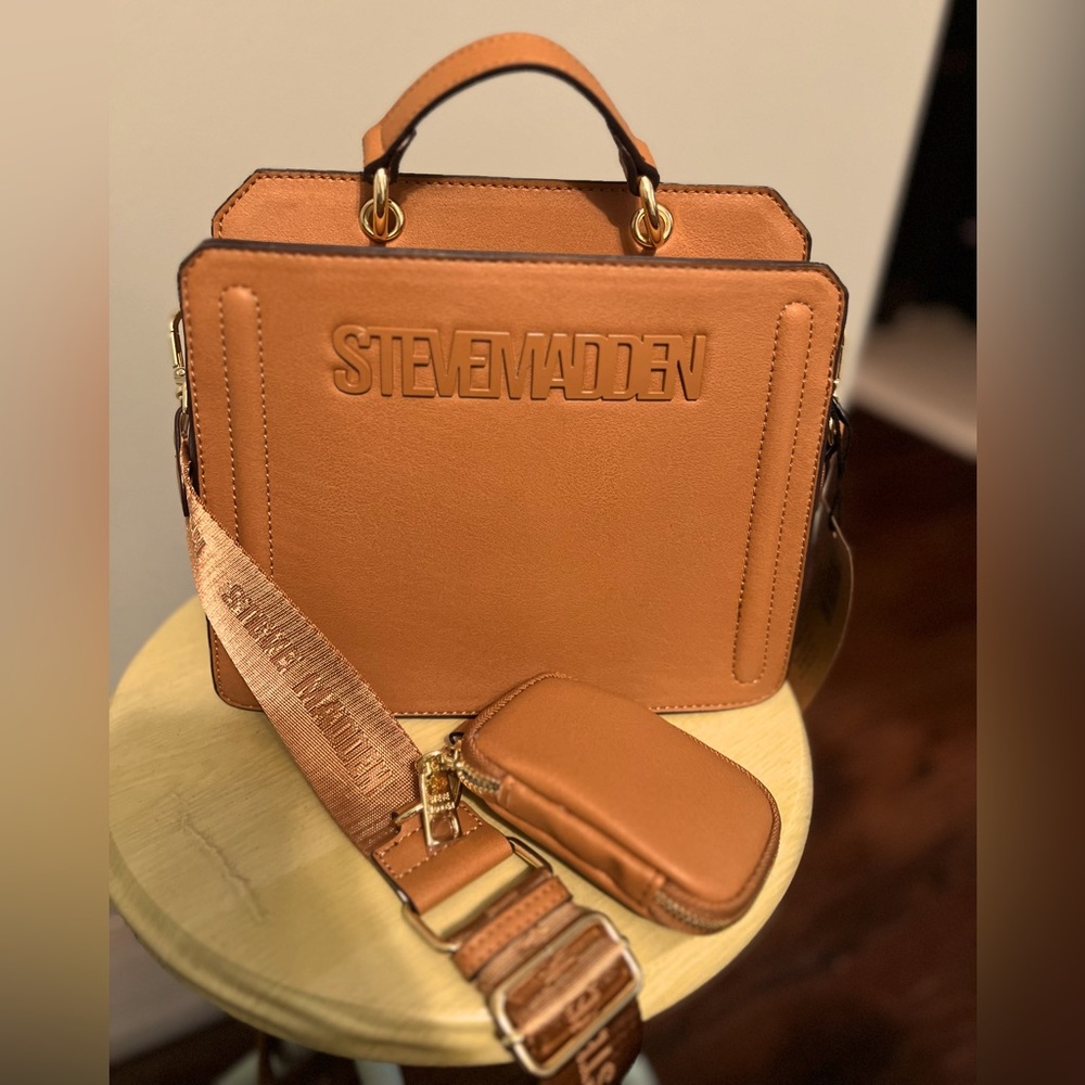 *Viral* Steve Madden Bevelyn bag - Saddle - NWT